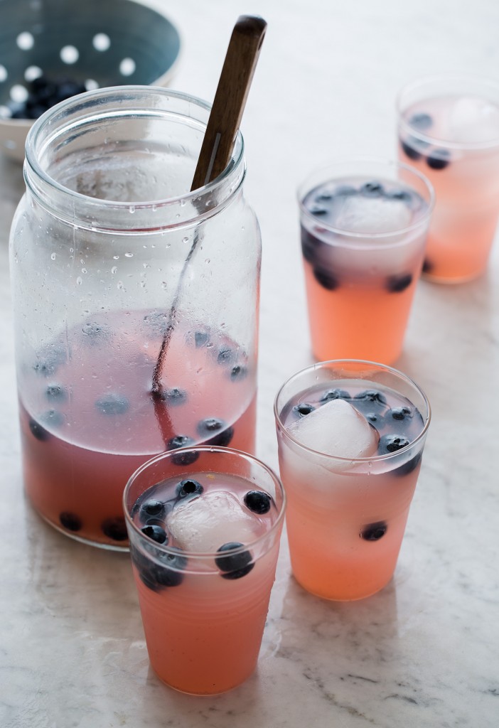sparkling-blueberry-lemonade-recipe