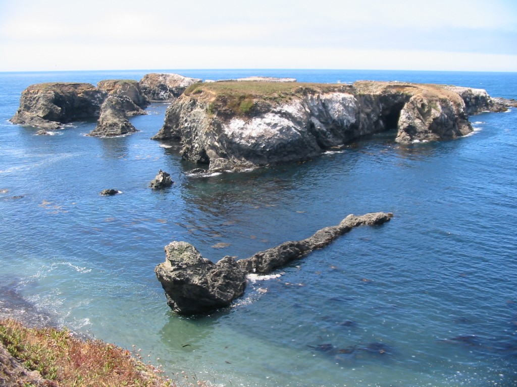 Islands_off_mendocino